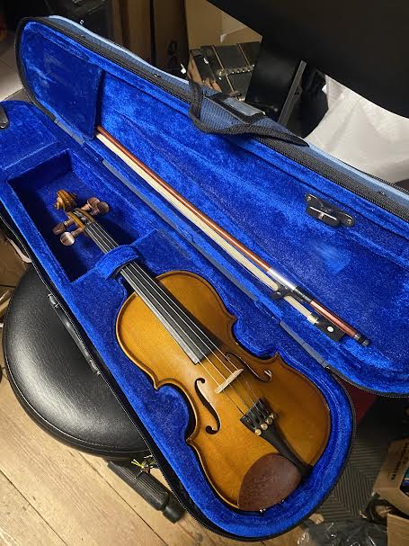 Second Hand Stentor Mk 1 1/8 Violin