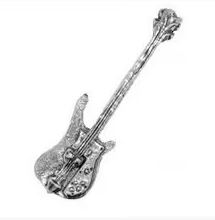 Pewter Badge Bass Gtr